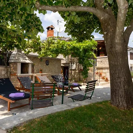 Nyaraló Casa Bombic