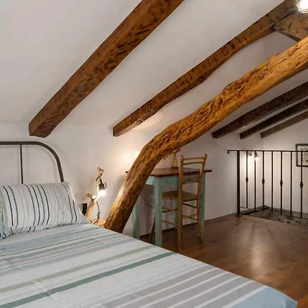 Casa Bombic Nyaraló
